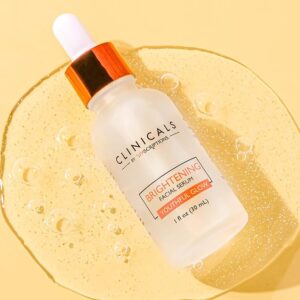 Clinicals Glowing Facial serum wiyh vitamine  C  -ANTI-AGING